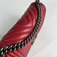 Chanel Boy Old Medium Chevron Lambskin Red - 22 Series