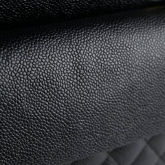 Chanel Vintage Caviar Memium/Large Classic Flap Black