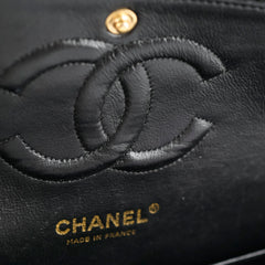 Chanel Vintage Caviar Memium/Large Classic Flap Black
