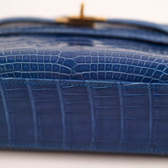 Hermes Kelly Pochette Shiny Alligator 7Q Mykonos C Stamp