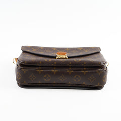 Louis Vuitton Pochette Metis Monogram