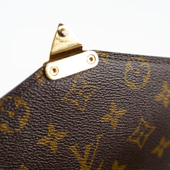 Louis Vuitton Pochette Metis Monogram