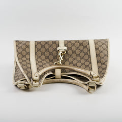 Gucci GG Surpreme Shoulder Bag Beige