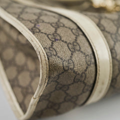 Gucci GG Surpreme Shoulder Bag Beige