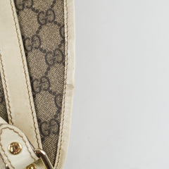 Gucci GG Surpreme Shoulder Bag Beige