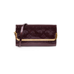 Louis Vuitton Vernis Clutch Amarante