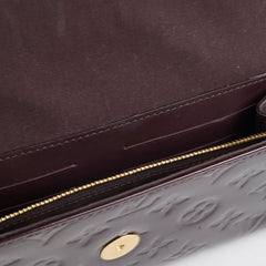 Louis Vuitton Vernis Clutch Amarante