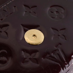 Louis Vuitton Vernis Clutch Amarante