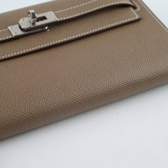 Hermes Kelly to Go Etoupe B Stamp