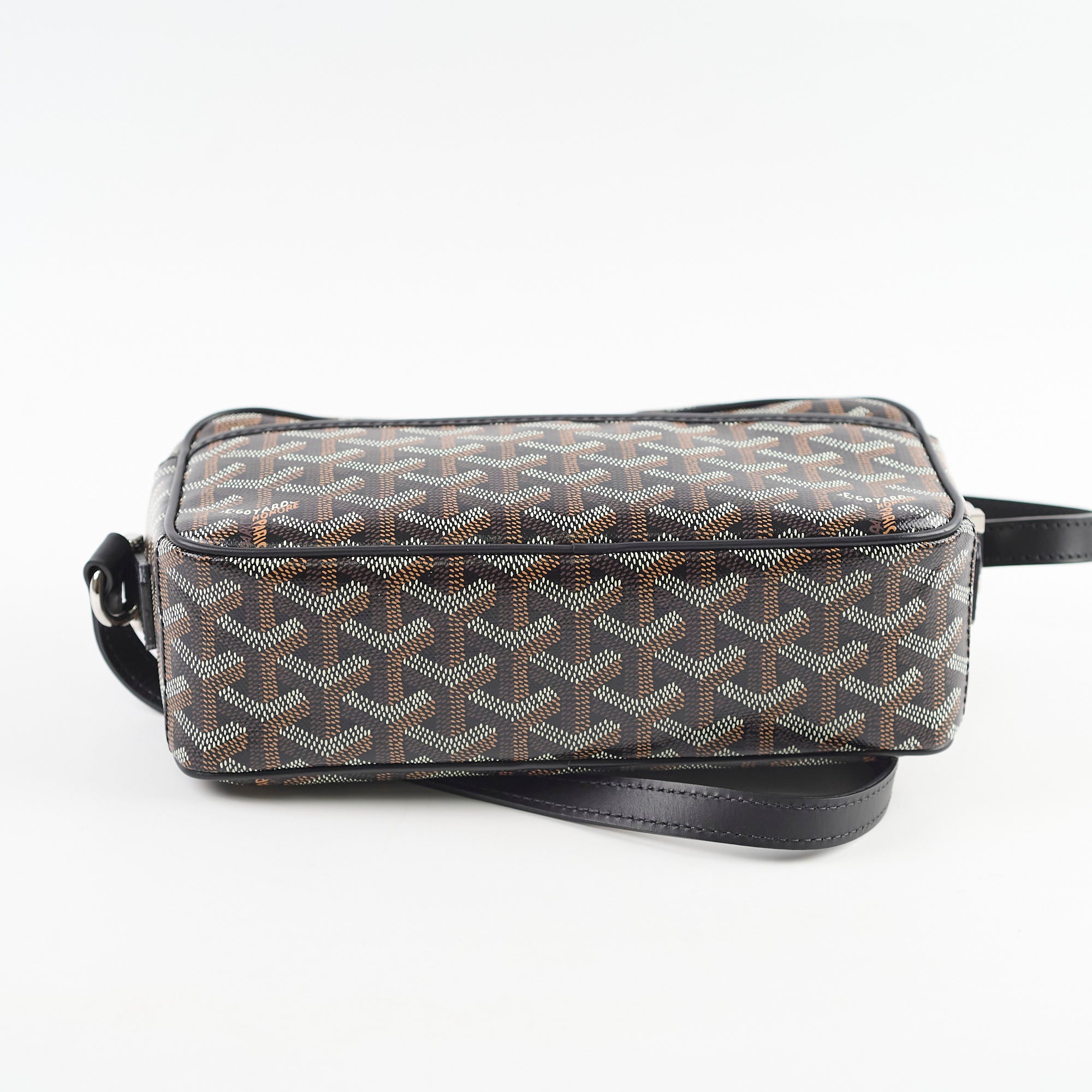 Goyard Cap-Vert PM Camera Crossbody Bag Black – THE PURSE AFFAIR