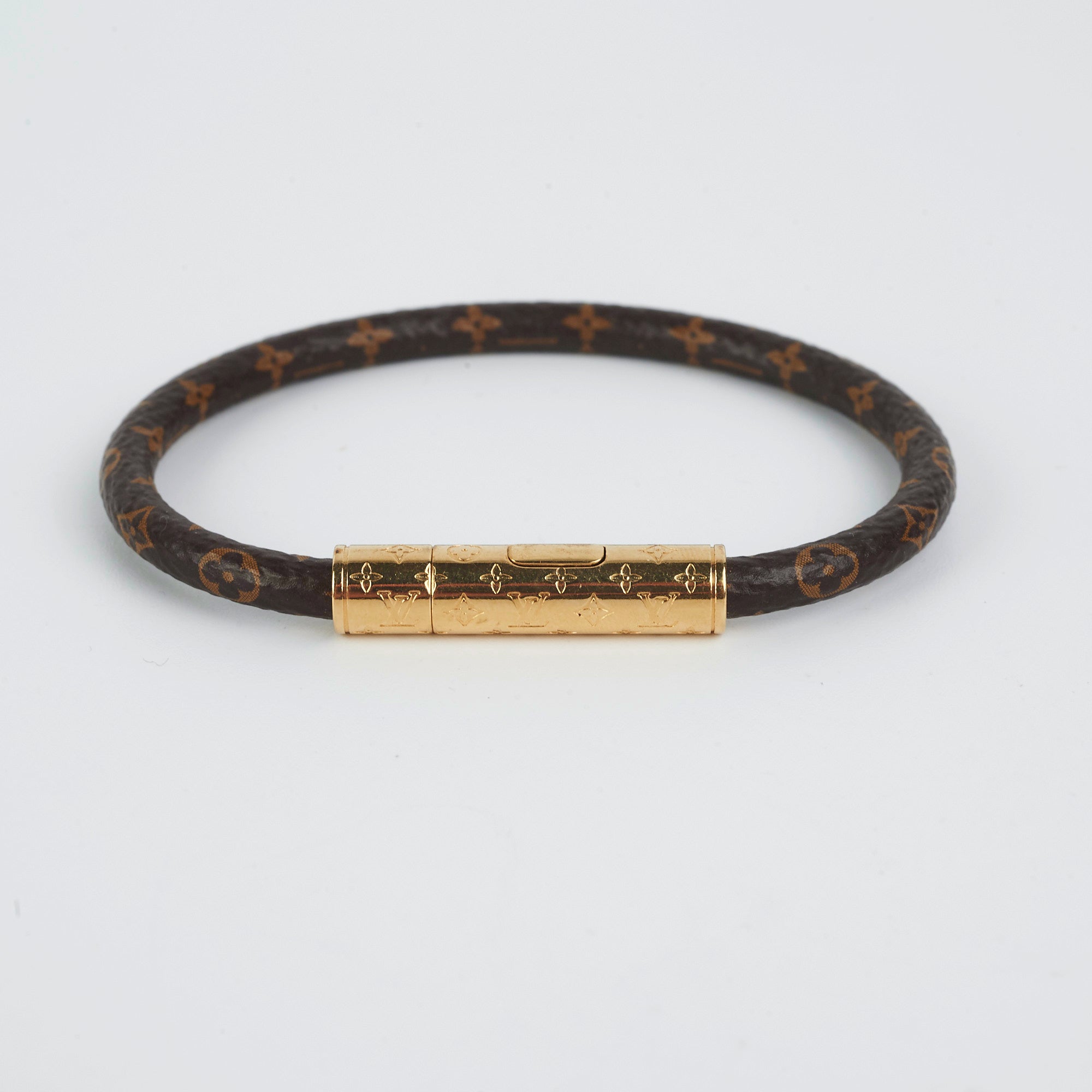 LOUIS VUITTON Monogram Confidential Bracelet 19 1237005
