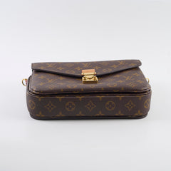 Deal of The Week - Louis Vuitton Pochette Metis Monogram Microchip