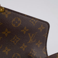 Deal of The Week - Louis Vuitton Pochette Metis Monogram Microchip