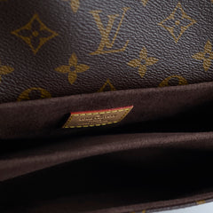 Deal of The Week - Louis Vuitton Pochette Metis Monogram Microchip