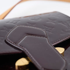 Louis Vuitton Bellflower GM Vernis Bag Amarante