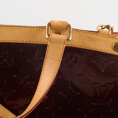 Louis Vuitton Brea MM Vernis Amarante