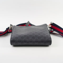 Gucci GG Supreme Messenger Bag Black