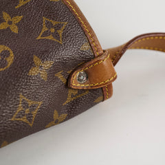 Louis Vuitton Saumur 30 Monogram Shoulder Bag