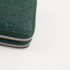 Gucci Guccissima Leather Travel Wallet Green
