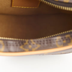 Louis Vuitton Loop Bag Monogram