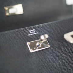Hermes Kelly Classic Wallet Epsom Black - Stamp A