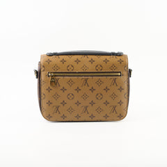 Louis Vuitton Pochette Metis Monogram Reverse