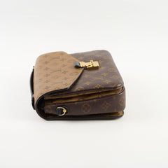 Louis Vuitton Pochette Metis Monogram Reverse