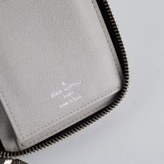 Louis Vuitton Taigarama Zippy Wallet White