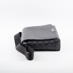 Louis Vuitton District PM Damier Graphite Canvas