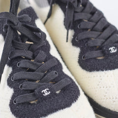 Chanel Sneakers Knit White Black size 42