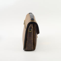 Louis Vuitton Pochette Metis Reverse Monogram