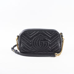 Gucci Marmont Camera Bag Small in Black