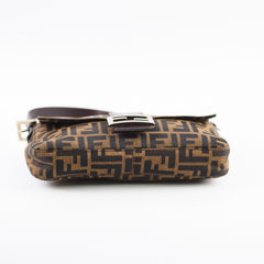 Fendi Baguette Medium Zucca