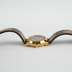 Gucci 38mm Bee Watch GG Supreme