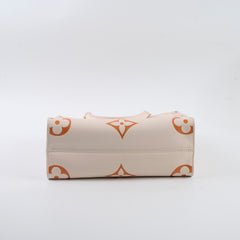 Louis Vuitton On The Go Tote PM Empreinte Orange/Cream