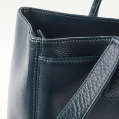 Chanel Executive Cerf Tote Navy Silver HW