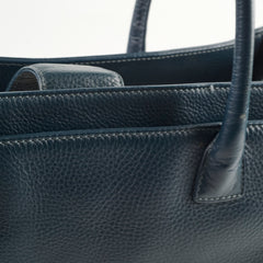 Chanel Executive Cerf Tote Navy Silver HW