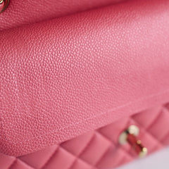 Chanel Caviar Medium Medium/Large Classic Flap Iridescent Pink
