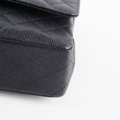 Chanel Caviar Medium Medium/Large Classic Flap Black
