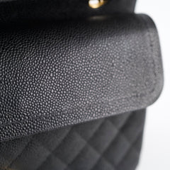 Chanel Caviar Medium Medium/Large Classic Flap Black