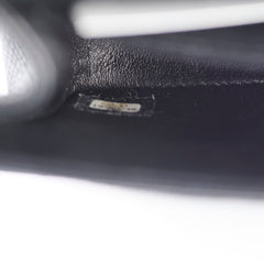 Chanel Caviar Medium Medium/Large Classic Flap Black