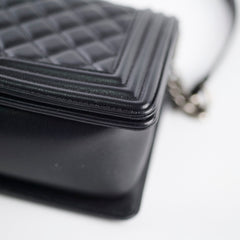 Chanel Caviar Old Medium Boy Black Series 28