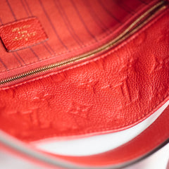 Louis Vuitton Metis Hobo Empreinte Leather Red