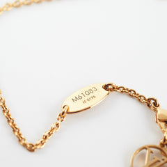 Louis Vuitton Essential V Gold (Costume Jewellery)