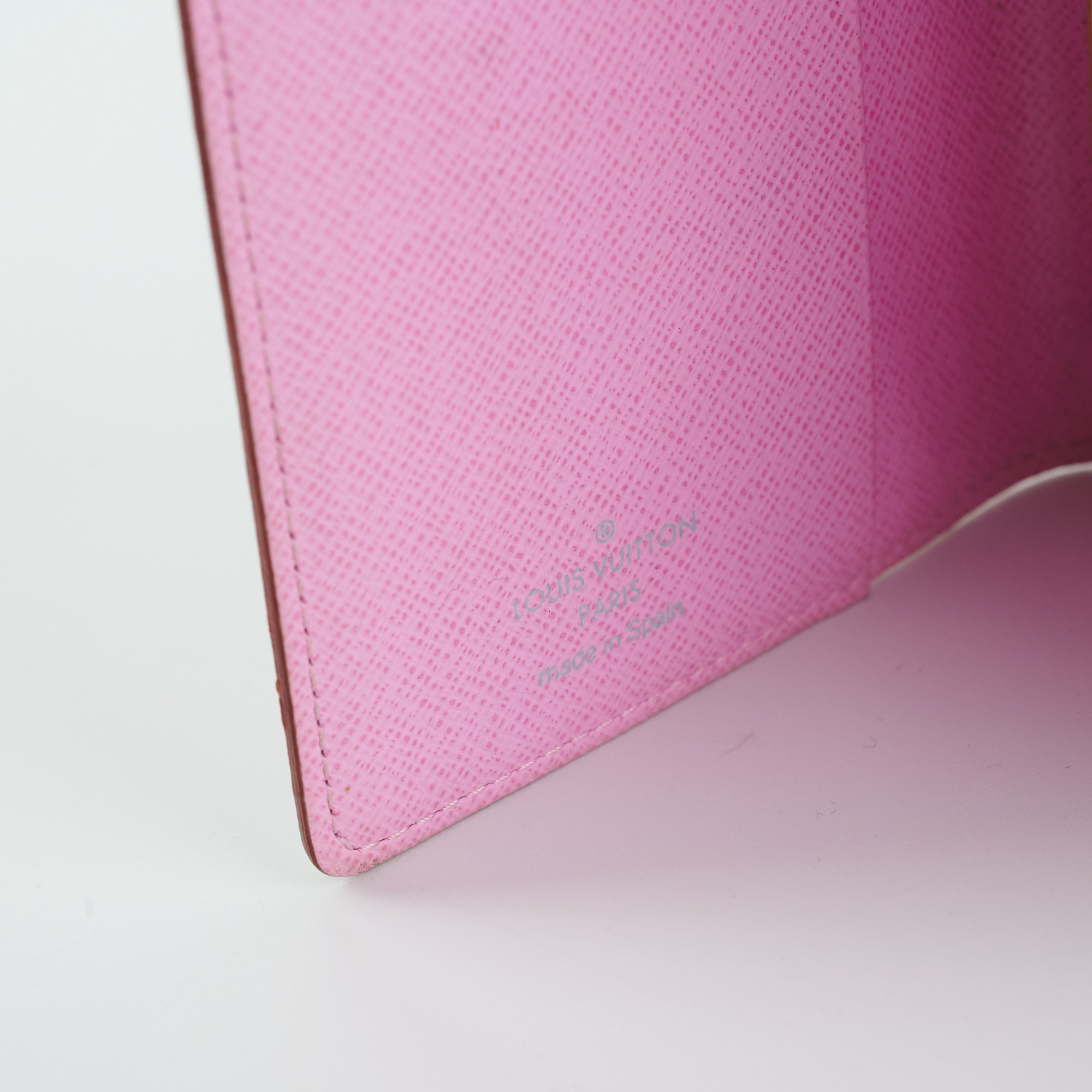 Louis Vuitton White Multicolour Small Agenda Cover Pink - THE PURSE AFFAIR