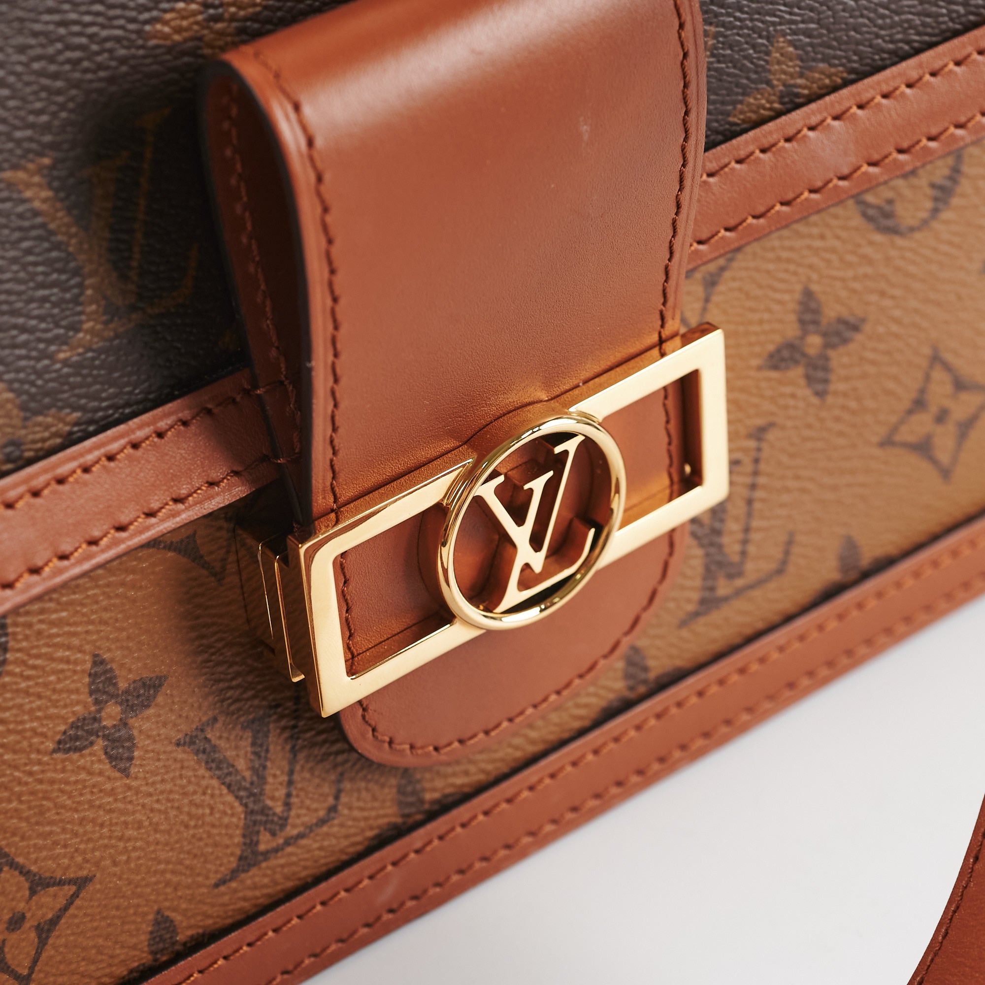 Louis Vuitton Monogram & Reverse Monogram Coated Canvas Dauphine Chain  Wallet – myGemma