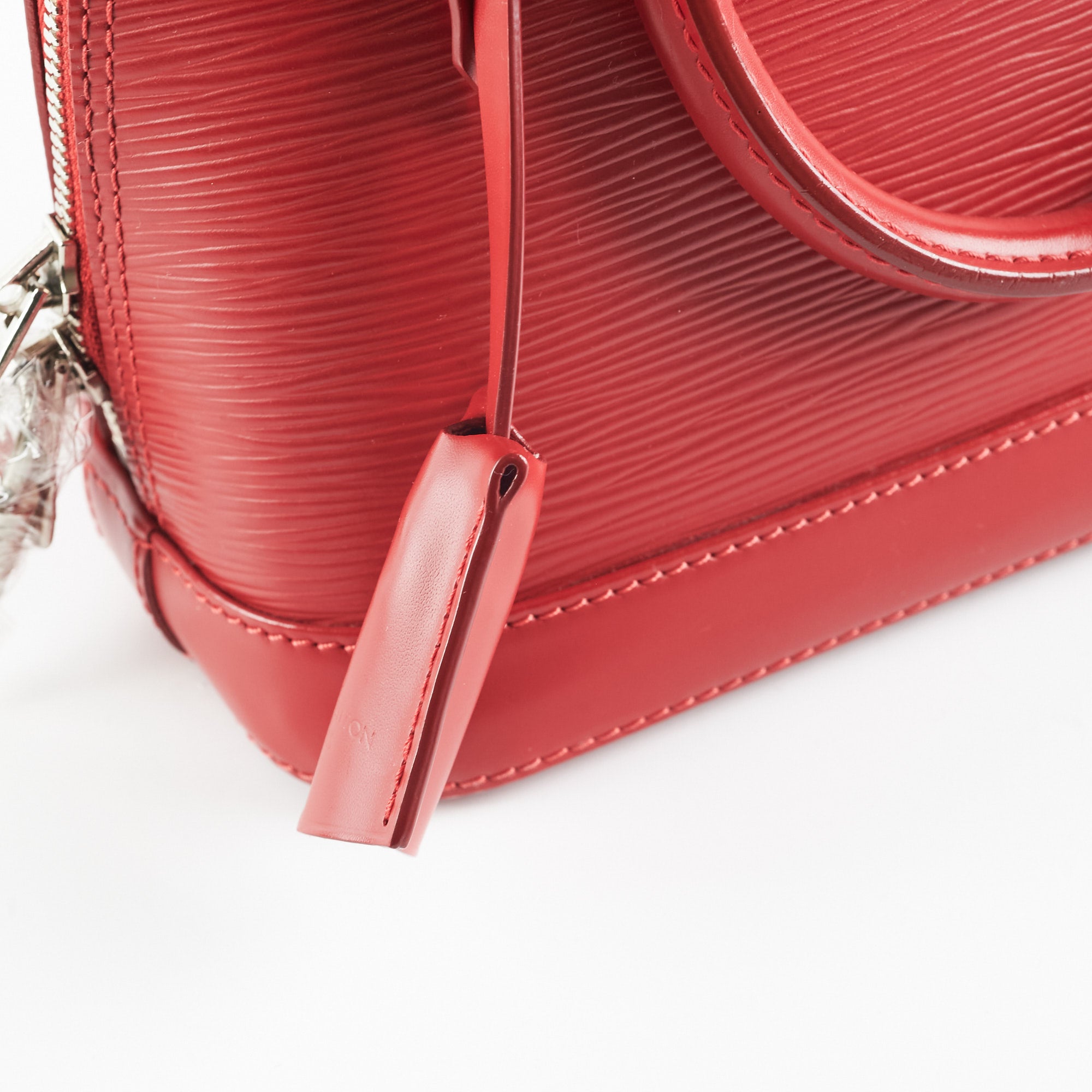 Louis Vuitton LV Alma Epi red Leather ref.384011 - Joli Closet