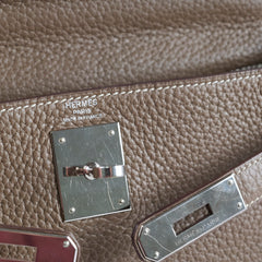 Hermes Kelly 28 Clemence Etoupe Q Square Stamp