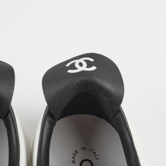 Chanel Women's Sneakers White Size 37.5