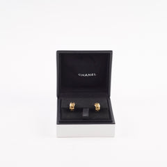 Chanel Coco Crush Earrings Yellow Gold